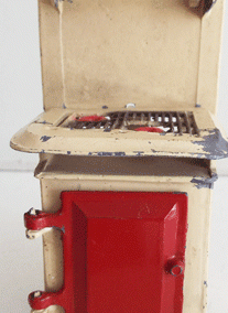 Vintage Barrett Metal Cooker With Red Door @ £34.00