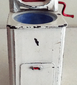 Vintage Barrett Washing Machine (missing lid) @ £14.00
