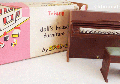 Vintage Tri-ang Spot-On Eavestaff Mini-Royal Piano, Stool & Box @ £16.00